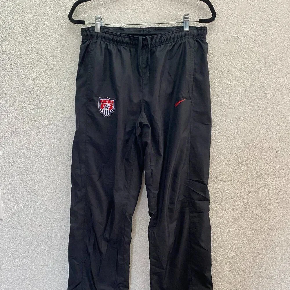 Nike Team USA Soccer USMNT Black Athletic Pants Size Medium 31 Inch Inseam